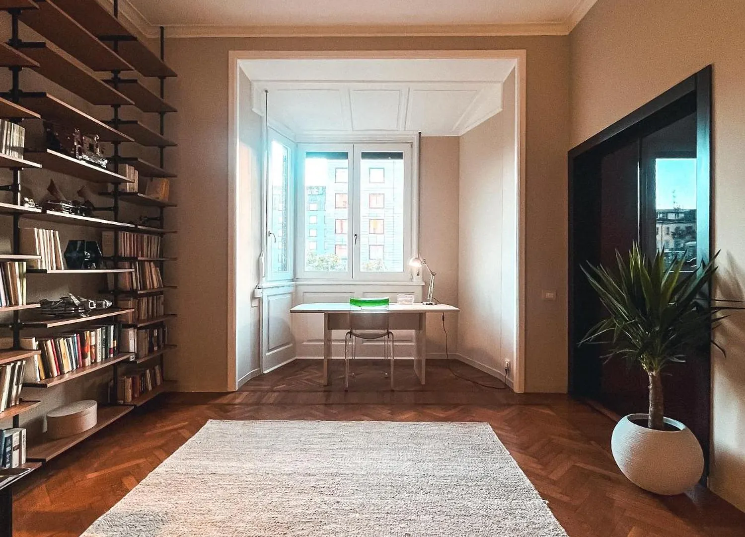 Cozy Apartment In Via Washington Freshly Renovated Milano 0*,  Italia