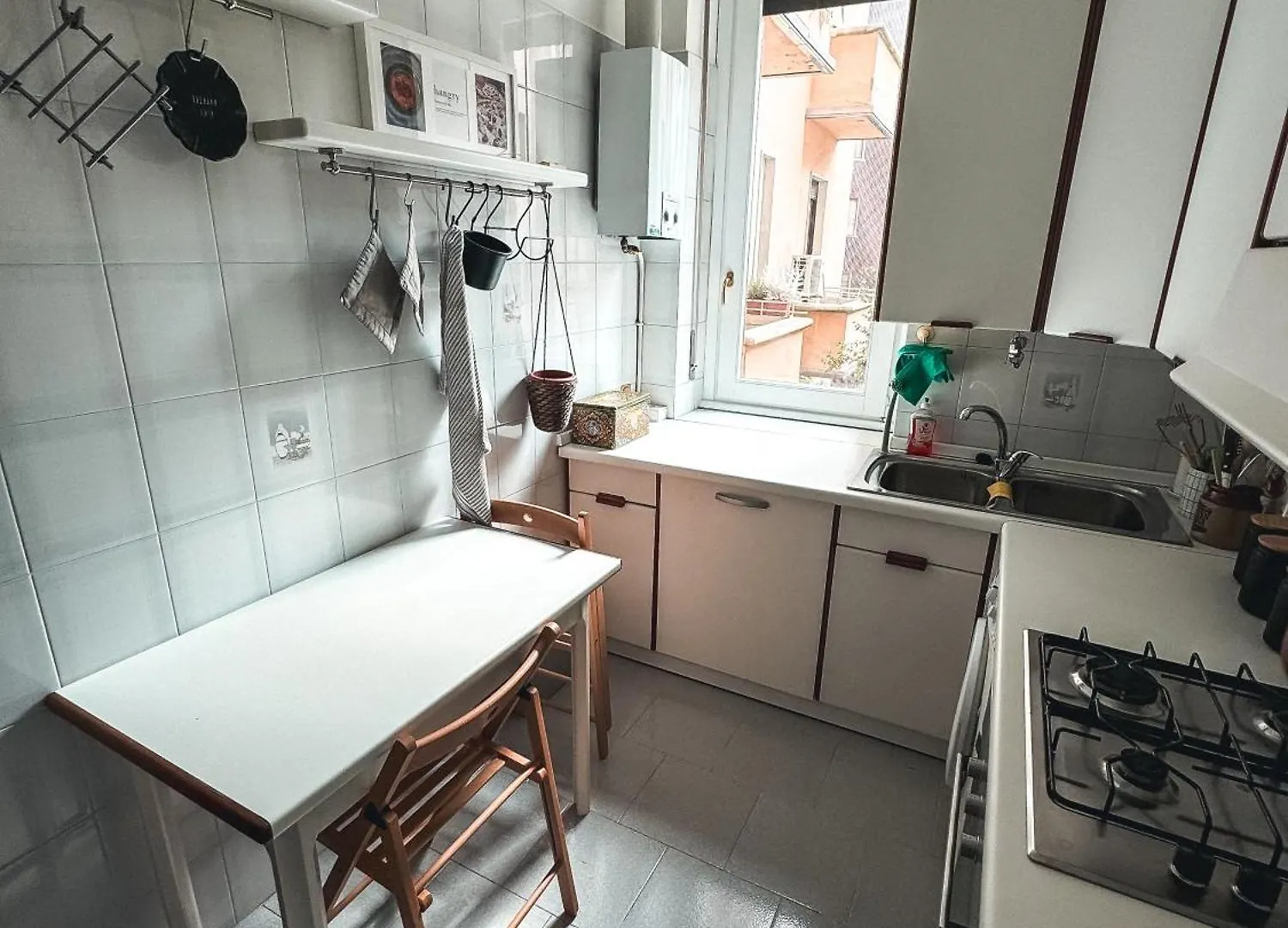 Cozy Apartment In Via Washington Freshly Renovated Milan Italy