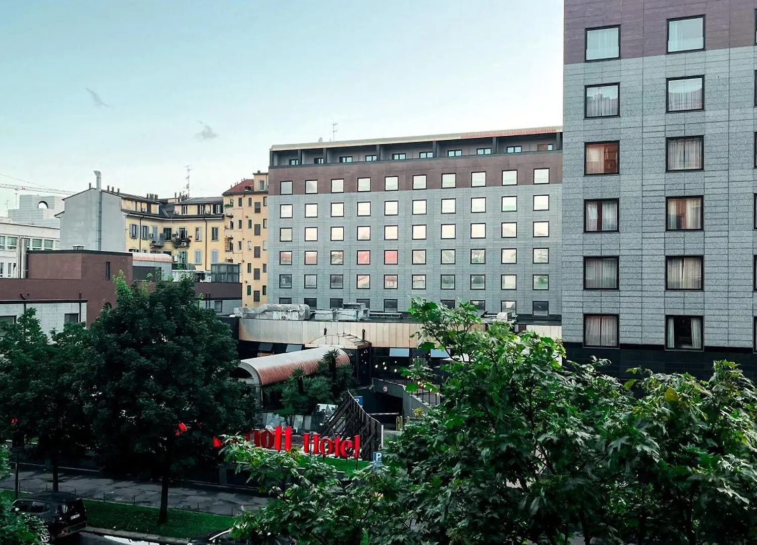Cozy Apartment In Via Washington Freshly Renovated Milan