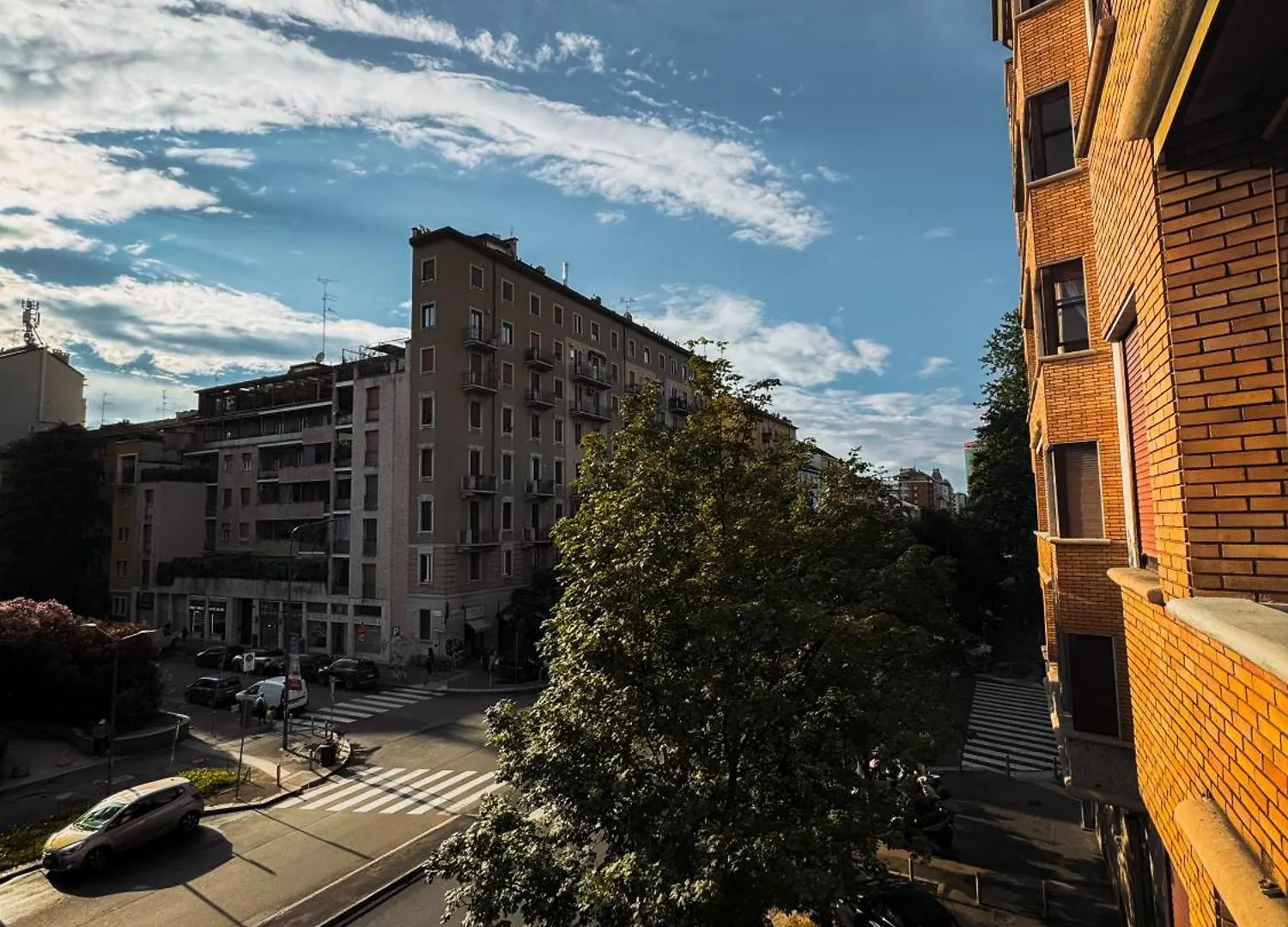 Cozy Apartment In Via Washington Freshly Renovated Milan Italy