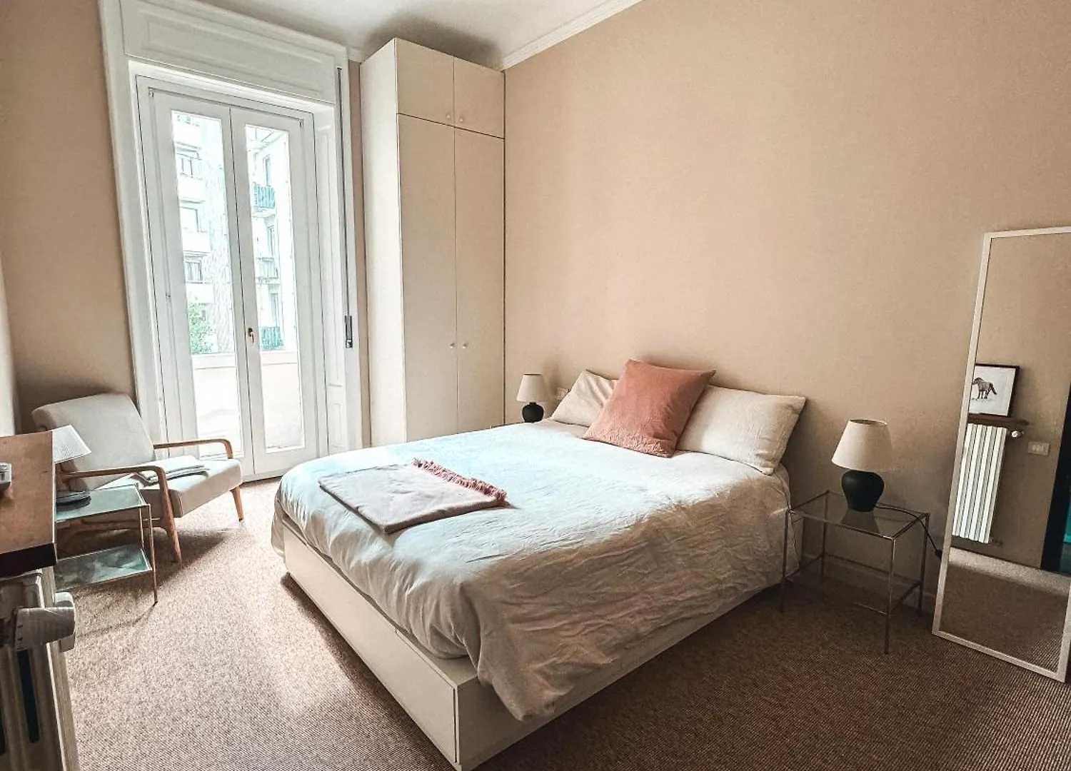 Cozy Apartment In Via Washington Freshly Renovated Milan